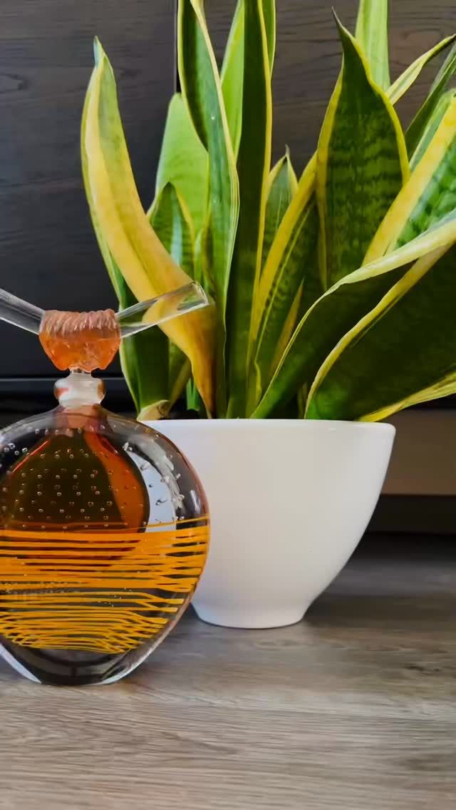 Some collect art. Others collect moments framed in glass and light.
Every piece in the Poetry of Glass series is designed to bring elegance that lasts beyond seasons.

Limited pieces, each handcrafted to reflect your space and your soul.

Discover your next collector’s piece via the link in bio.

#hestiaglass #glassart #thepoetryofglass